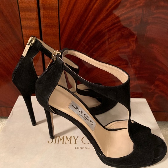Jimmy Choo heels. - Picture 7 of 8